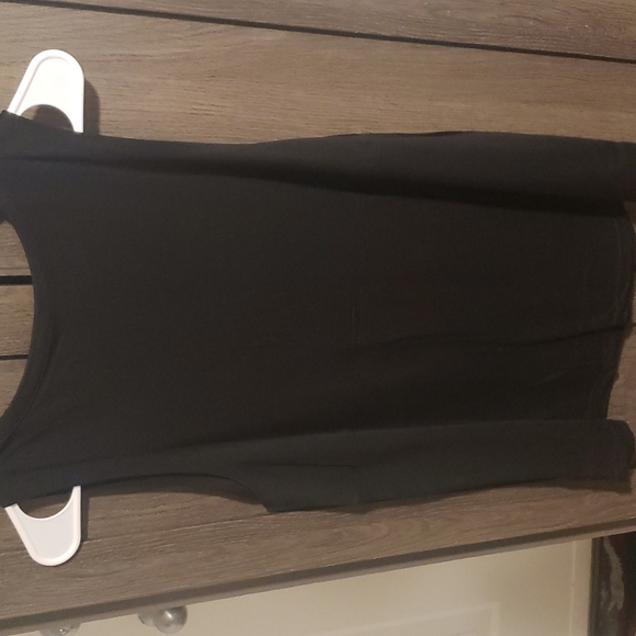 ๐ฅNew boutique American flag cut out Tank - Picture 7 of 7